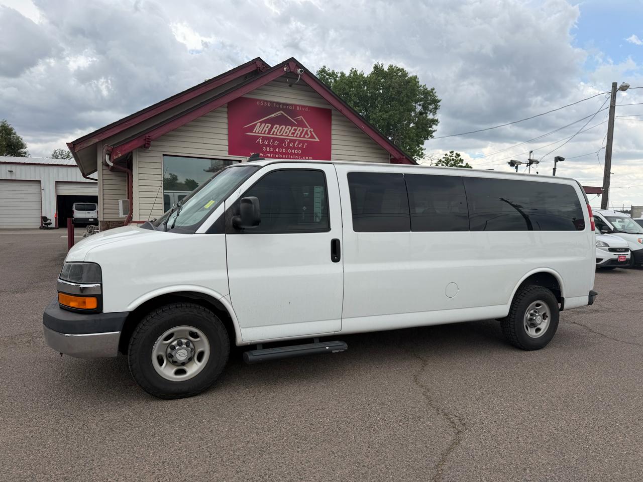 chevrolet express passenger 2016 1GAZGPFG2G1299116 image chevrolet express passenger 2016 1GAZGPFG2G1299116 image